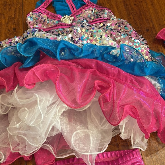 Custom Details Dancewear costume size CS. Bottoms are CM. Perfect condition. - Picture 7 of 12